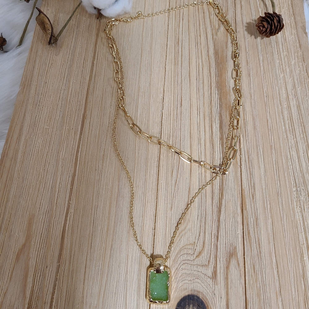 💚💚NEW💚💚GORGEOUS!! Layered Double Chain Necklace in GOLD 💚💚 - Picture 10 of 14